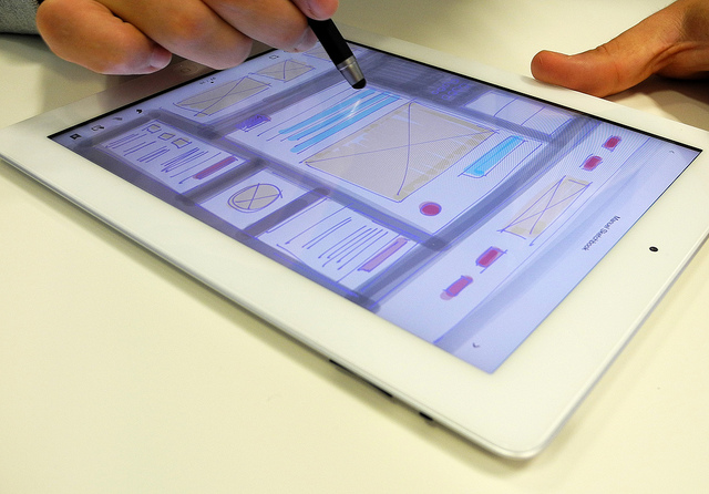 Report: Apple’s Rumored 12.9-Inch iPad Pro Will Launch With a Special stylus Pen